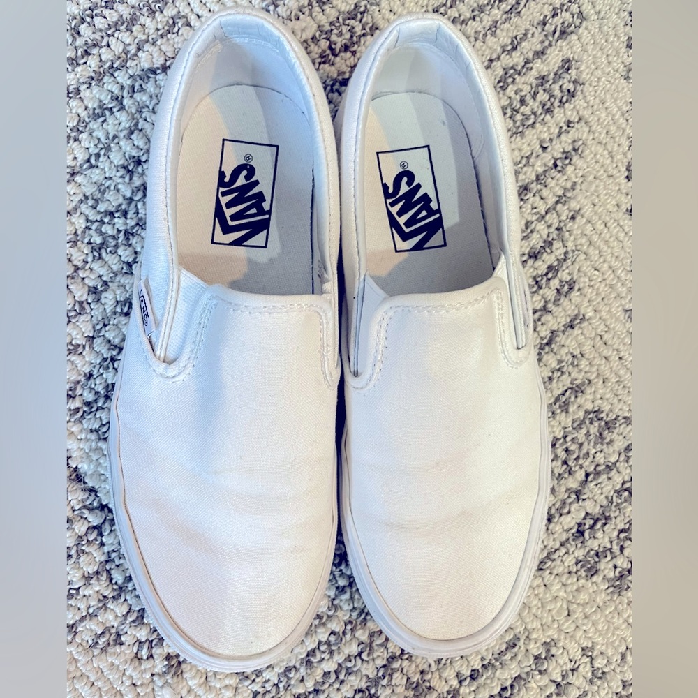 Slip-on white Vans